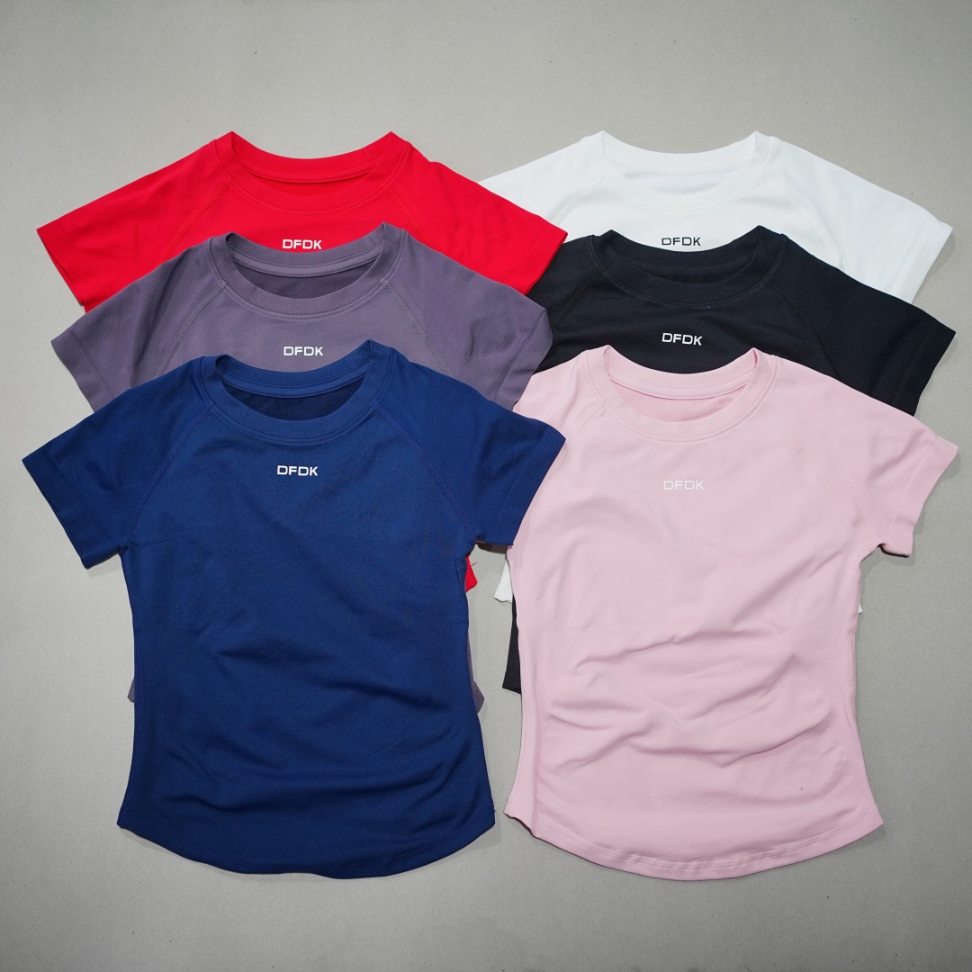 Yoga Fitness Wear - DFDK เสื้อยืดแขนสั้นผู้หญิงแบบยืดหยุ่นได้, เสื้อลำลองระบายอากาศได้ดีสำหรับยิม โยคะ จ๊อกกิ้ง ฟิตเนส