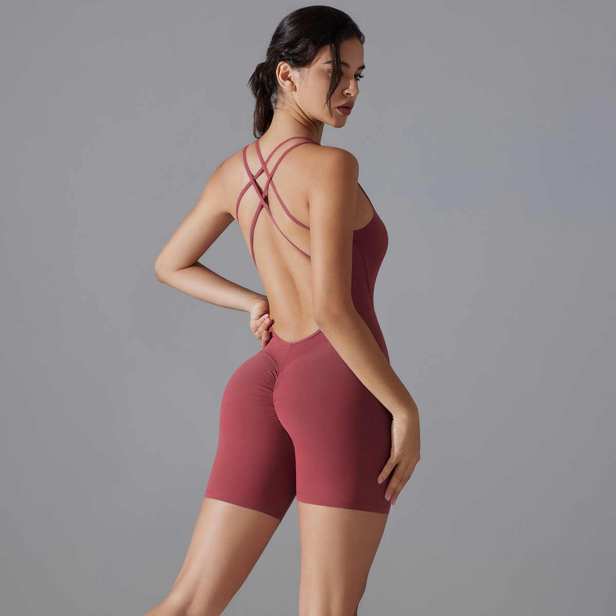 ชุดโยคะเซ็กซี่Backless Sportyแ - Yoga Fitness Jumpsuit บทวิจารณ์และราคา